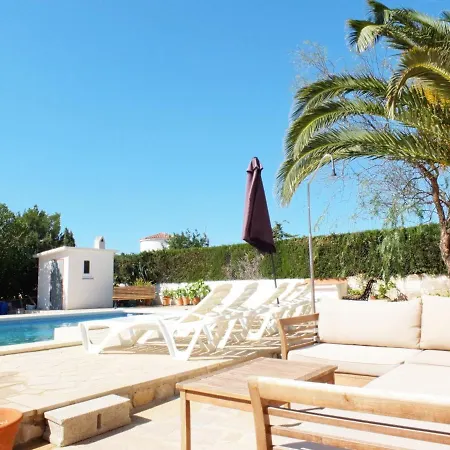 Nerea With Air Conditioning & Private Swimming Pool Only 400m To The Ideal For Families