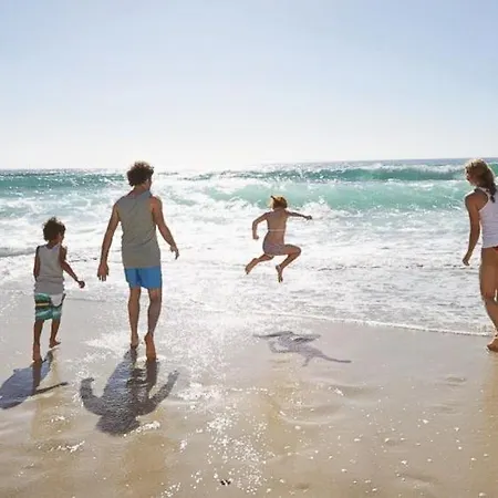 Nerea With Air Conditioning & Private Swimming Pool Only 400m To The Ideal For Families * L'Ametlla de Mar