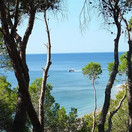Nerea With Air Conditioning & Private Swimming Pool Only 400m To The Ideal For Families L'Ametlla de Mar